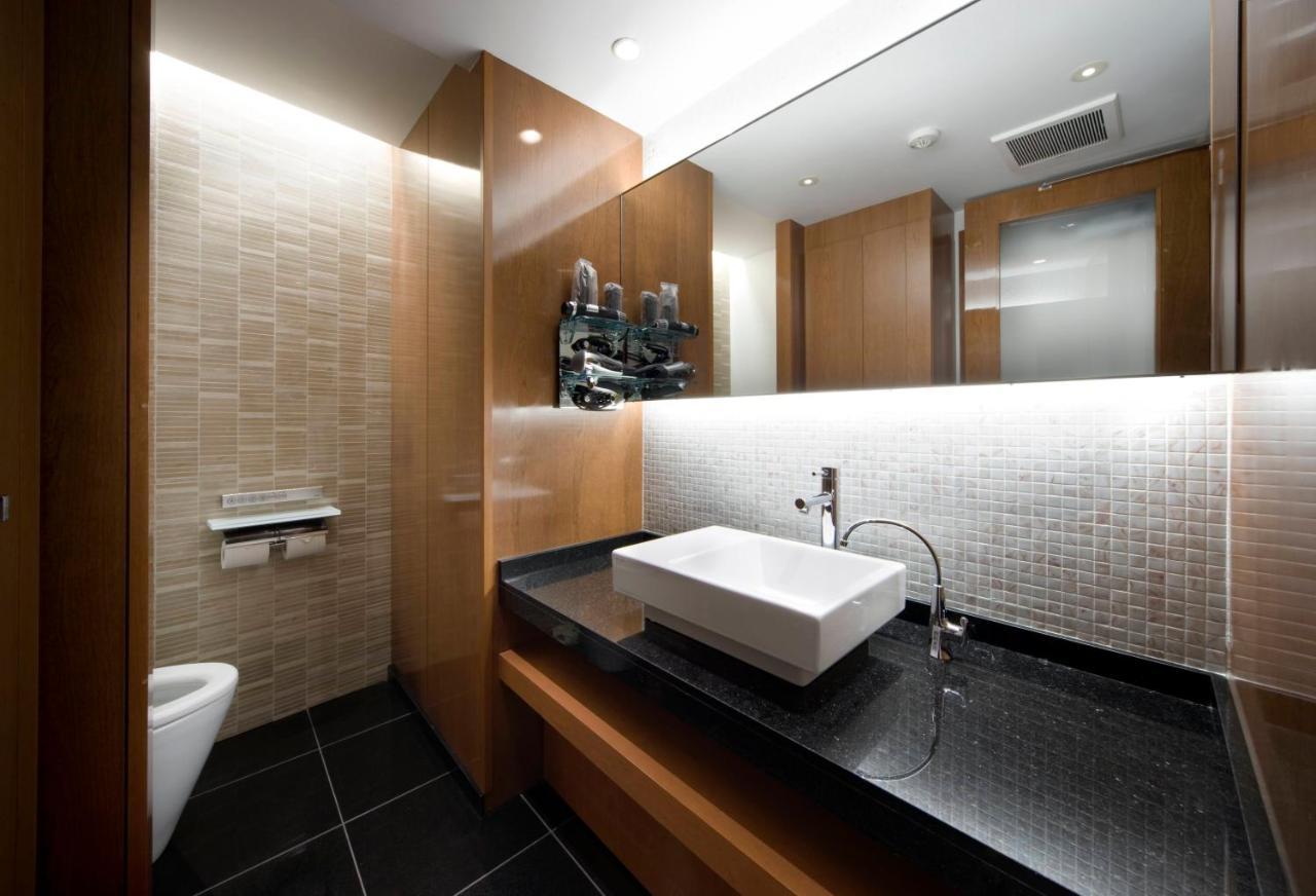 Hotel Aperto (Adults Only) Tokyo Exterior photo